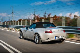 Mazda MX-5 2.0 Skyactiv-G 184Ps